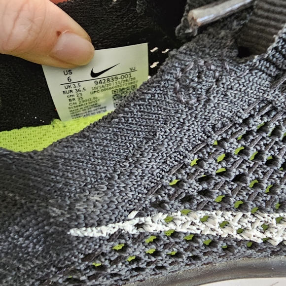 Nike Women's Free Run Nike Flyknit Shoes Black US 6 - Picture 4 of 6